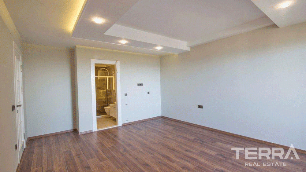 Sea & City View Luxury Penthouse Apartment in Cikcilli Alanya - 29318