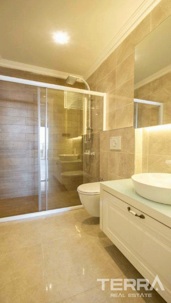 Sea & City View Luxury Penthouse Apartment in Cikcilli Alanya - 29320
