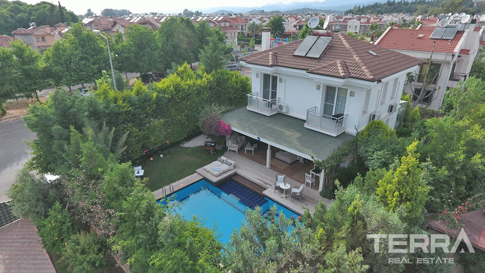 Detached Fethiye Villa for Sale in Çalıs with Private Pool & Garden - 29359