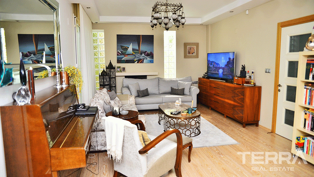 Detached Fethiye Villa for Sale in Çalıs with Private Pool & Garden - 29364
