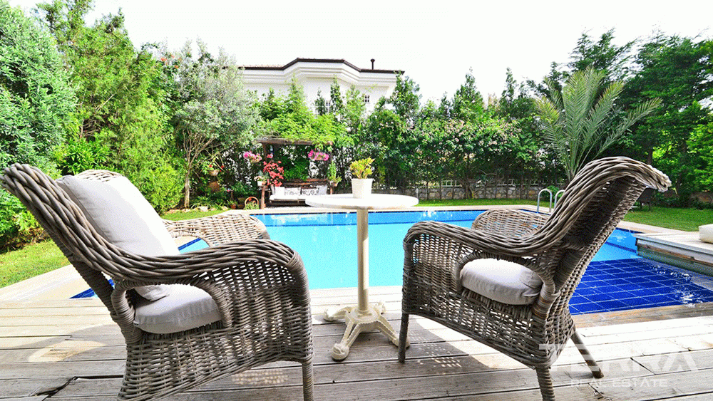 Detached Fethiye Villa for Sale in Çalıs with Private Pool & Garden - 29365