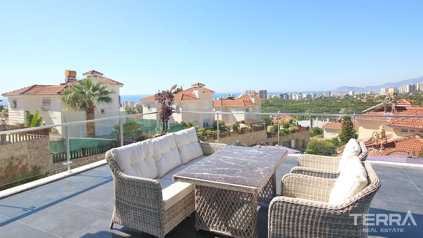 Sea View Villa for Sale in Alanya Kargıcak Surrounded by Nature - 29718