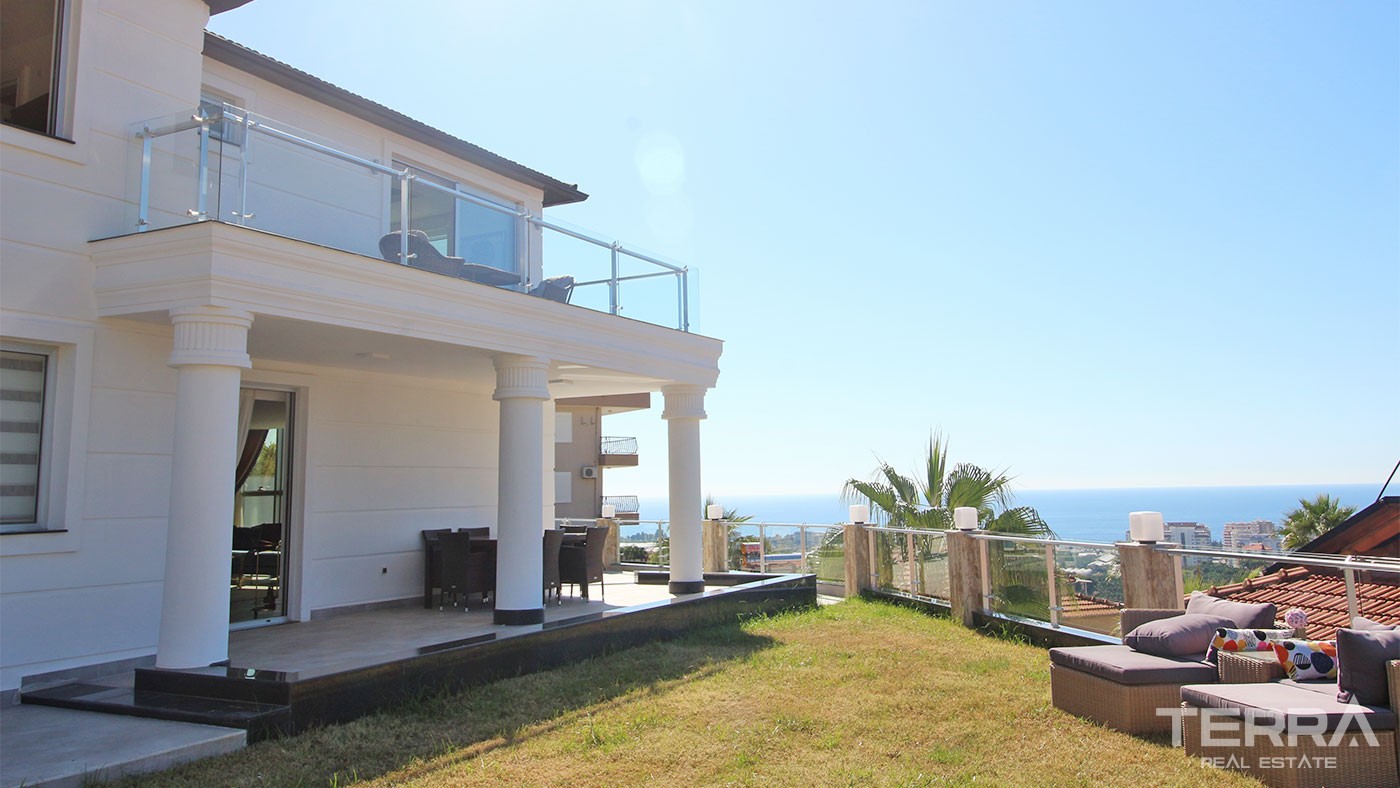 Alanya Kargıcak'ta Muhteşem Deniz Manzaralı Müstakil Villa