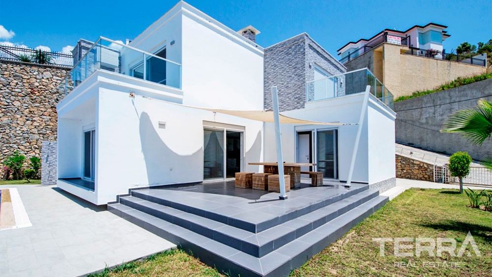 Furnished Alanya Villa for Sale in Kargıcak with Endless Sea View - 29655