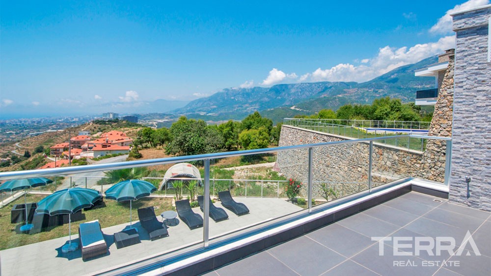 Furnished Alanya Villa for Sale in Kargıcak with Endless Sea View - 29660