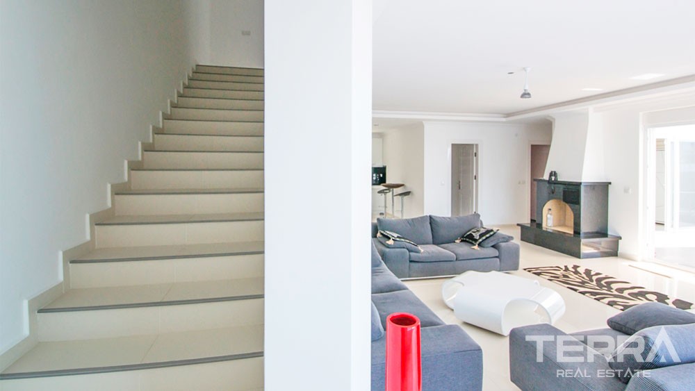 Furnished Alanya Villa for Sale in Kargıcak with Endless Sea View - 29665