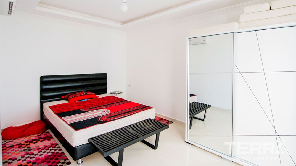 Furnished Alanya Villa for Sale in Kargıcak with Endless Sea View - 29674
