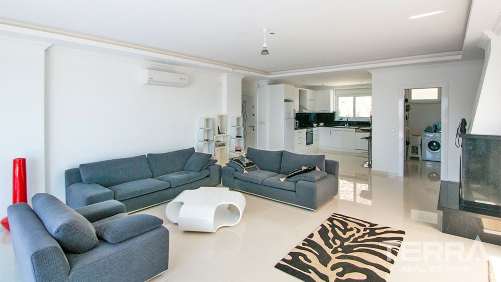 Furnished Alanya Villa for Sale in Kargıcak with Endless Sea View - 29678