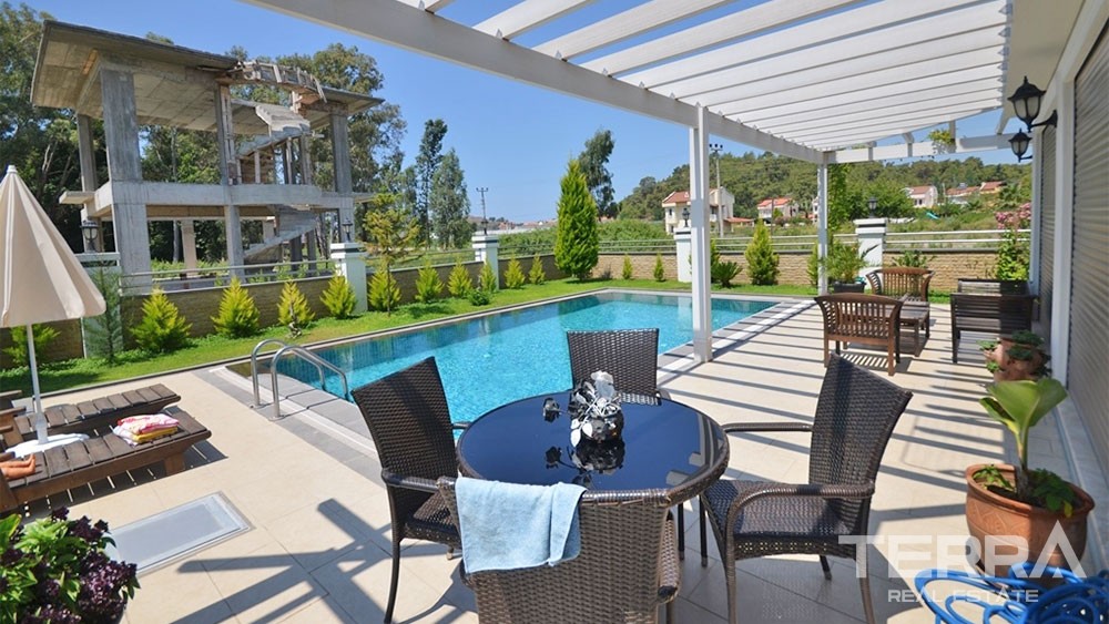 Elegant Holiday House for Sale in Fethiye Çalış 1 km to the Beach - 29916