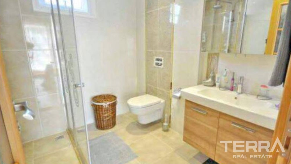 Elegant Holiday House for Sale in Fethiye Çalış 1 km to the Beach - 29919