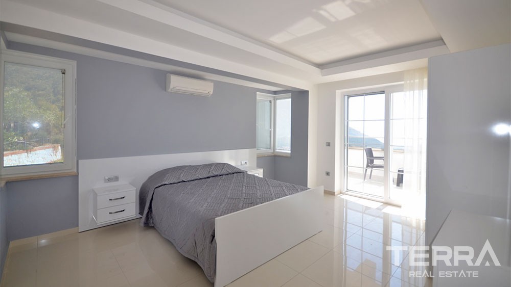 Babadağ Mountain and Sea View Villa for Sale in Fethiye Ovacık - 30110