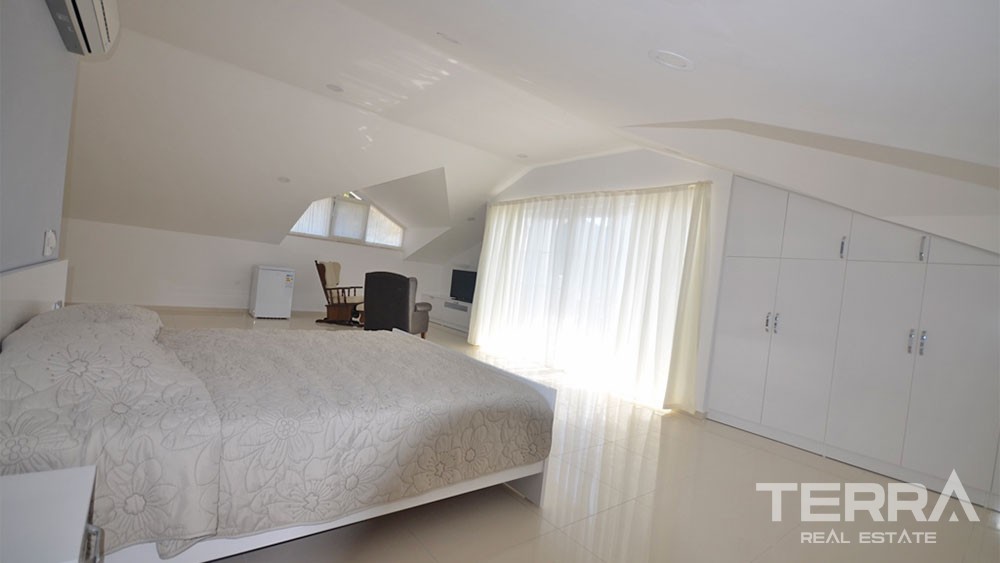 Babadağ Mountain and Sea View Villa for Sale in Fethiye Ovacık - 30115