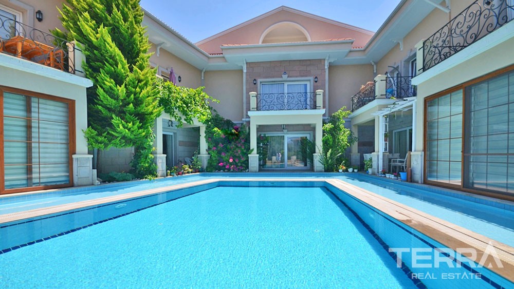 Resale Fethiye Villa for Sale Located 4 km from the Beach - 30501
