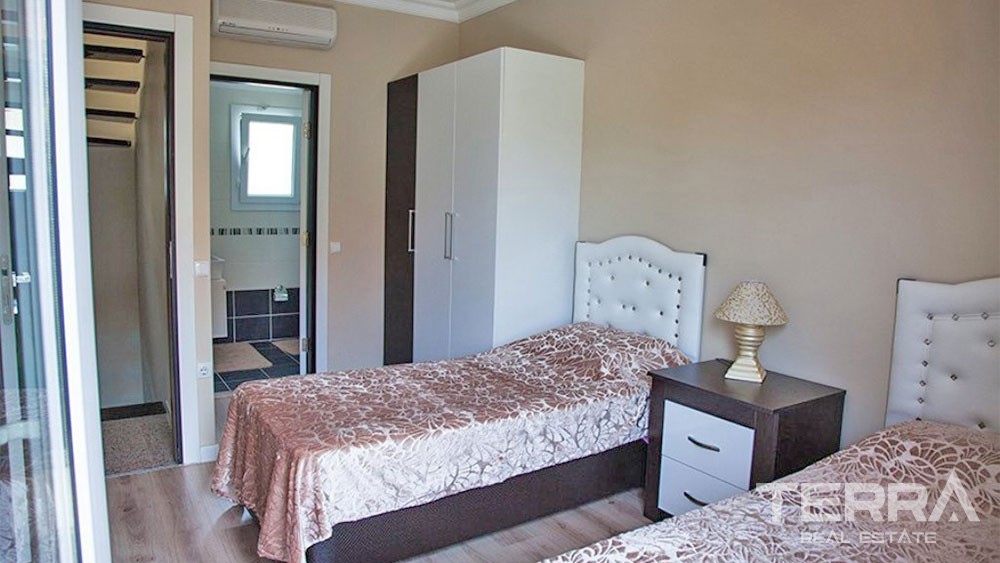 Resale Fethiye Villa for Sale Located 4 km from the Beach - 30507