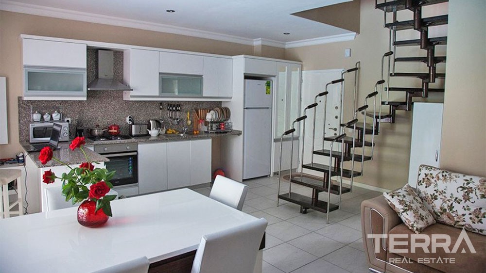 Resale Fethiye Villa for Sale Located 4 km from the Beach - 30508