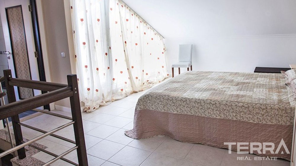 Resale Fethiye Villa for Sale Located 4 km from the Beach - 30509