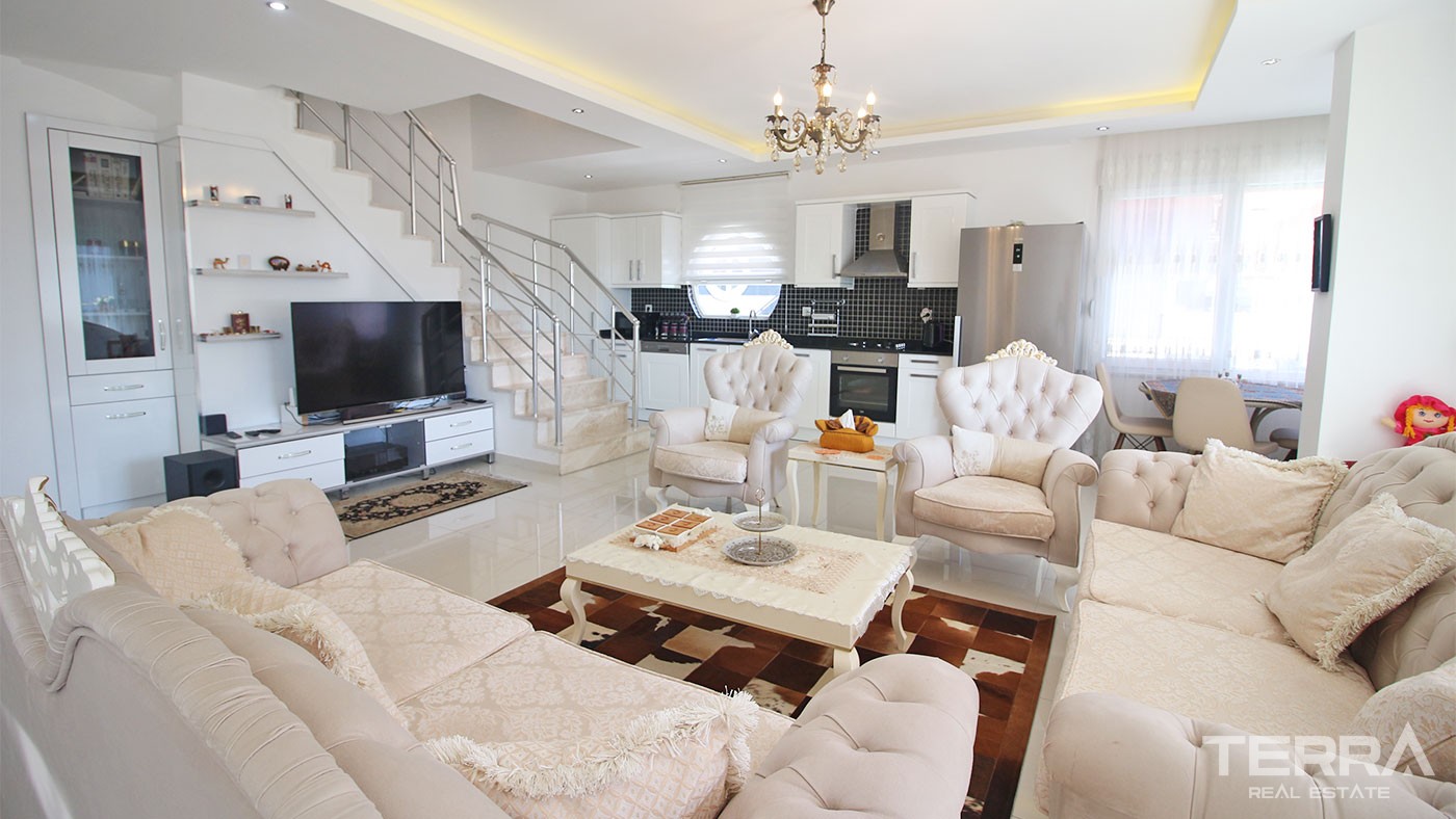 Furnished Penthouse Apartment Located in Alanya 150 m to Kestel Beach - 30810