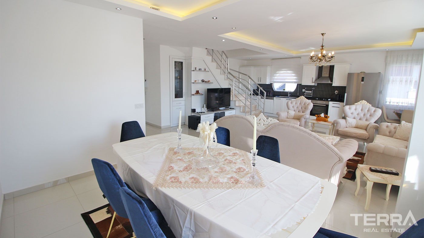 Furnished Penthouse Apartment Located in Alanya 150 m to Kestel Beach - 30811