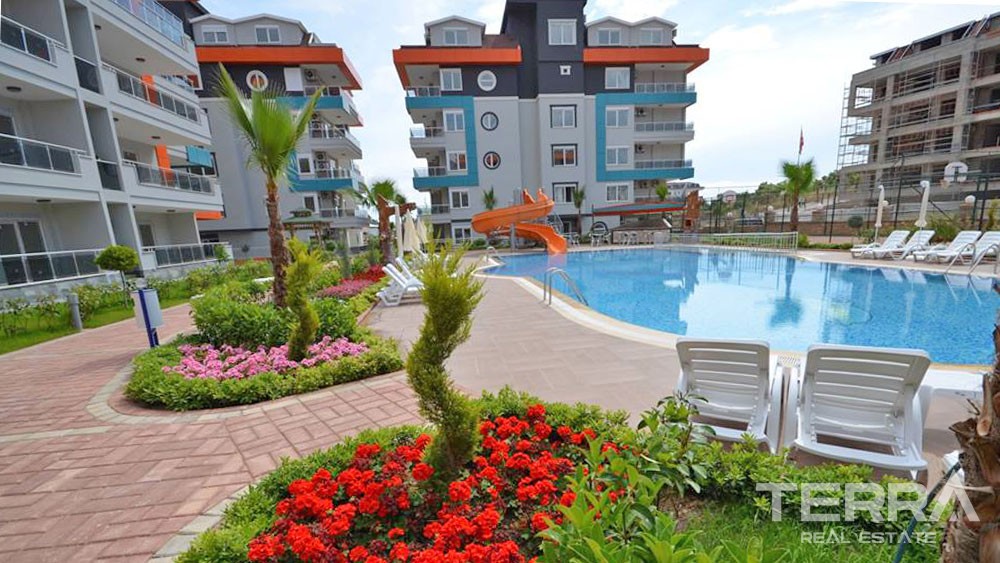 Furnished Penthouse Apartment Located in Alanya 150 m to Kestel Beach