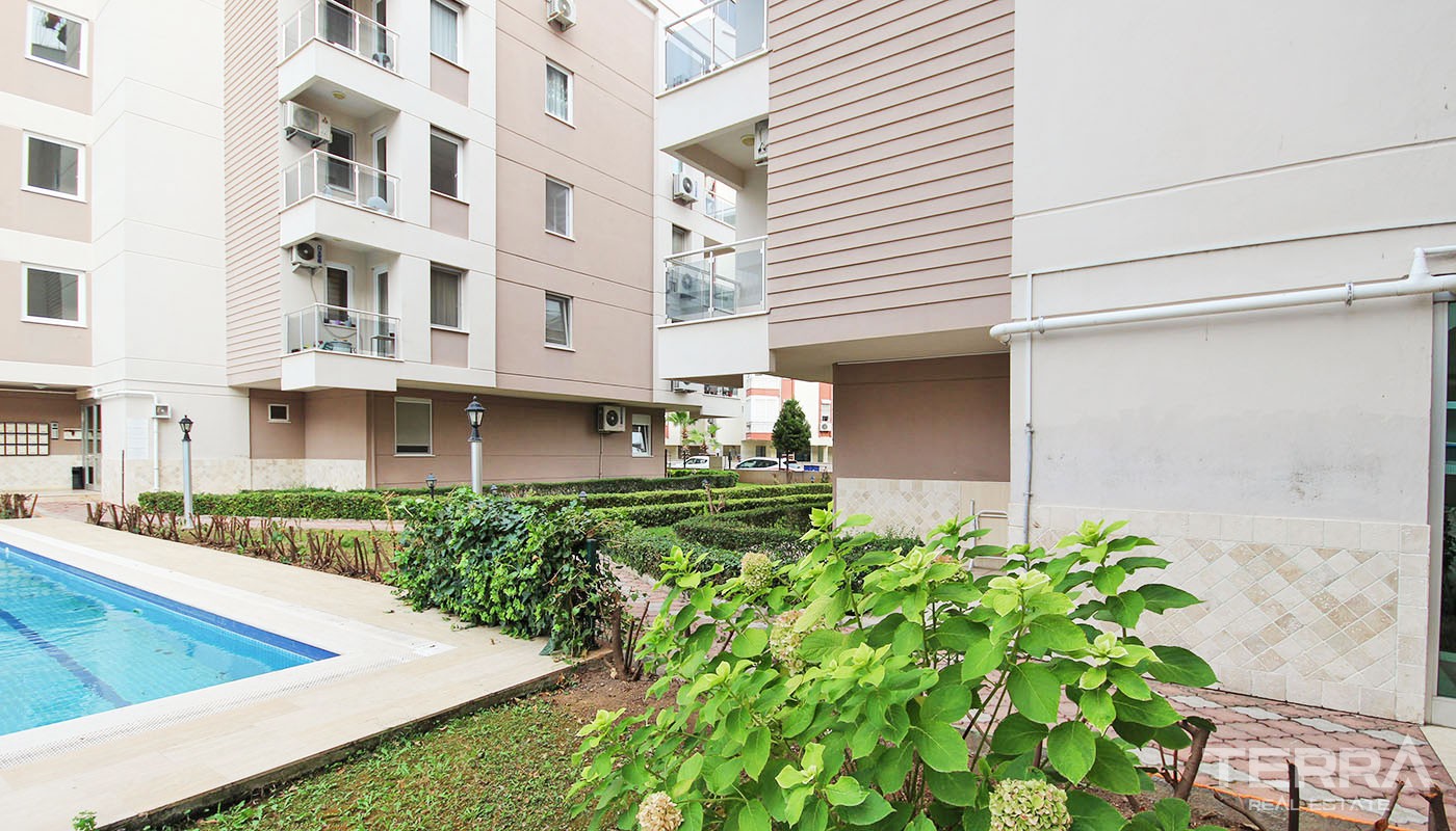 Furnished Antalya Apartment Located in Konyaaltı Liman Neighborhood - 30928