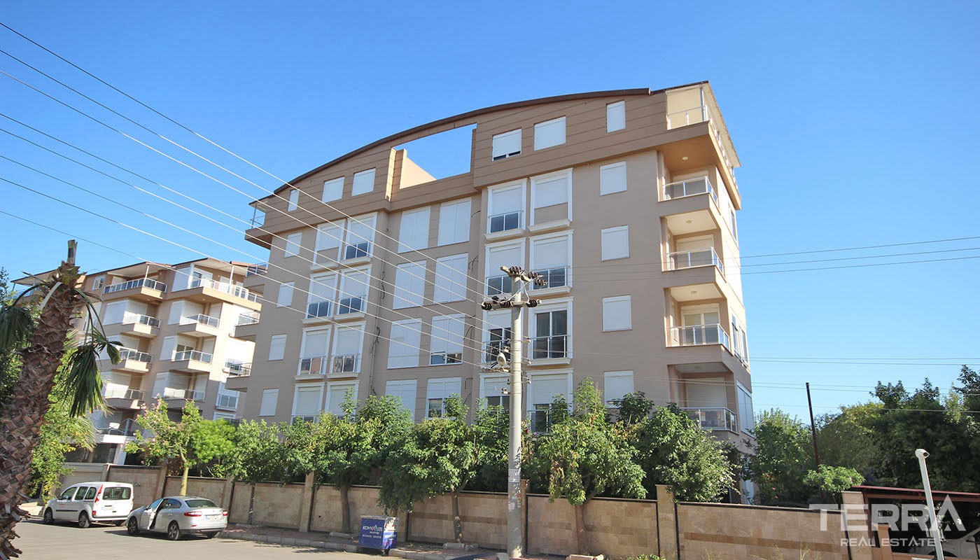 Ready Flats for Sale in Antalya Located in Konyaaltı Near Amenities - 31027