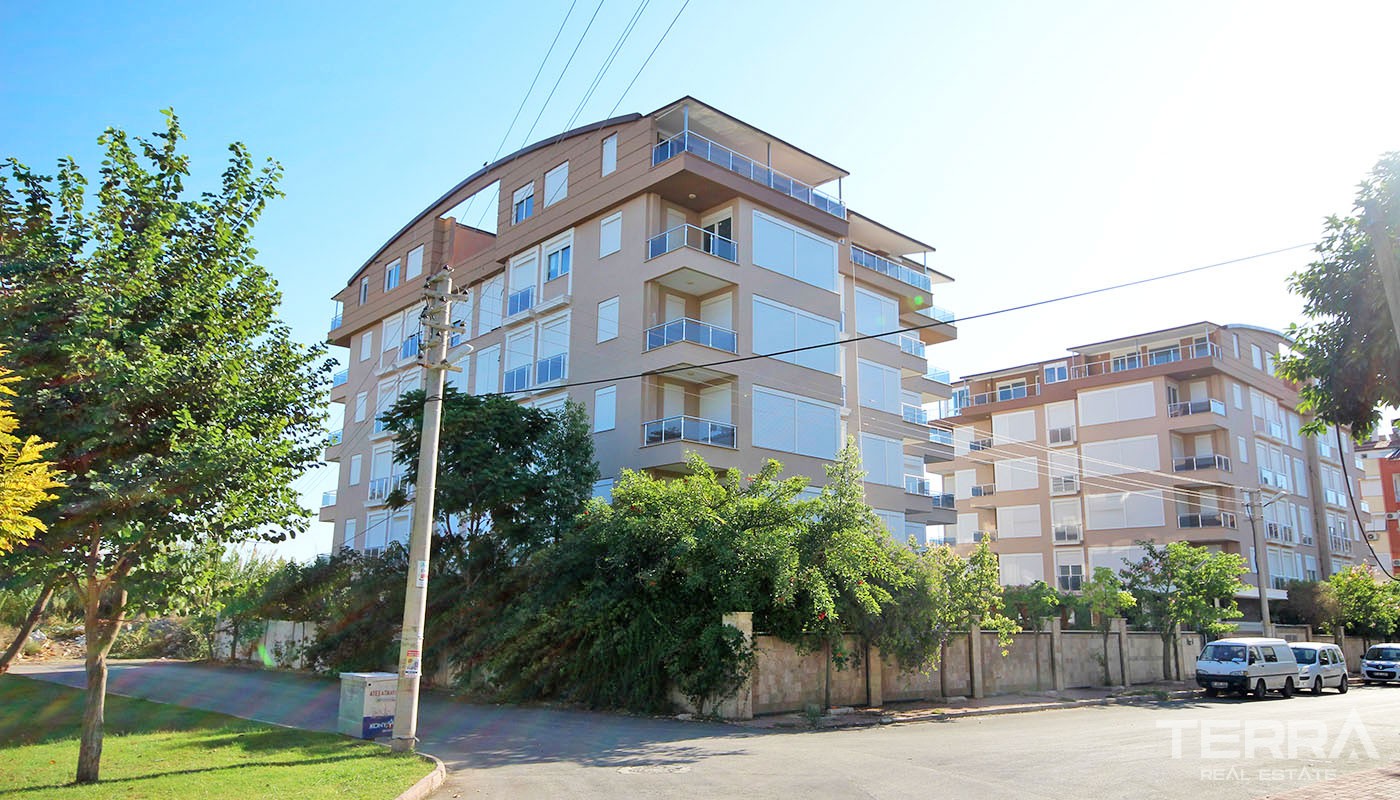 Ready Flats for Sale in Antalya Located in Konyaaltı Near Amenities - 31029