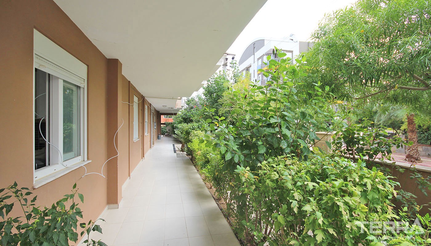Ready Flats for Sale in Antalya Located in Konyaaltı Near Amenities - 31033