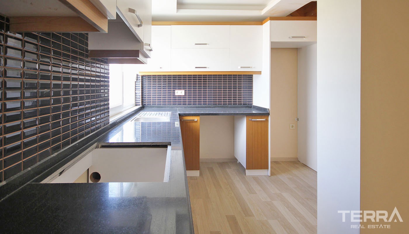Ready Flats for Sale in Antalya Located in Konyaaltı Near Amenities - 31041