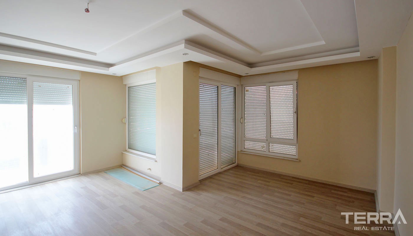 Ready Flats for Sale in Antalya Located in Konyaaltı Near Amenities - 31045