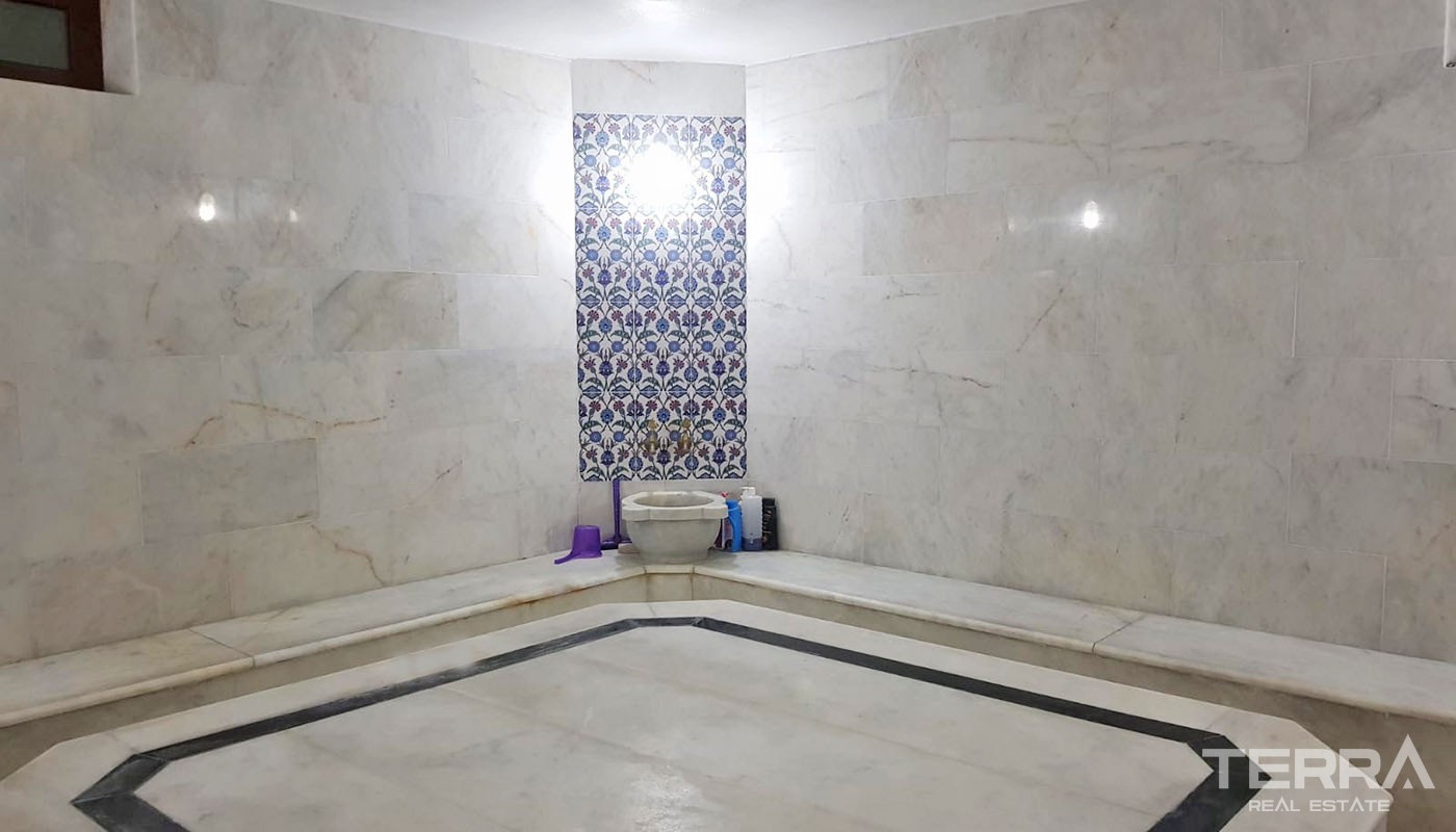 Outstanding Villa in Antalya Döşemealtı Suitable for Investment - 31060
