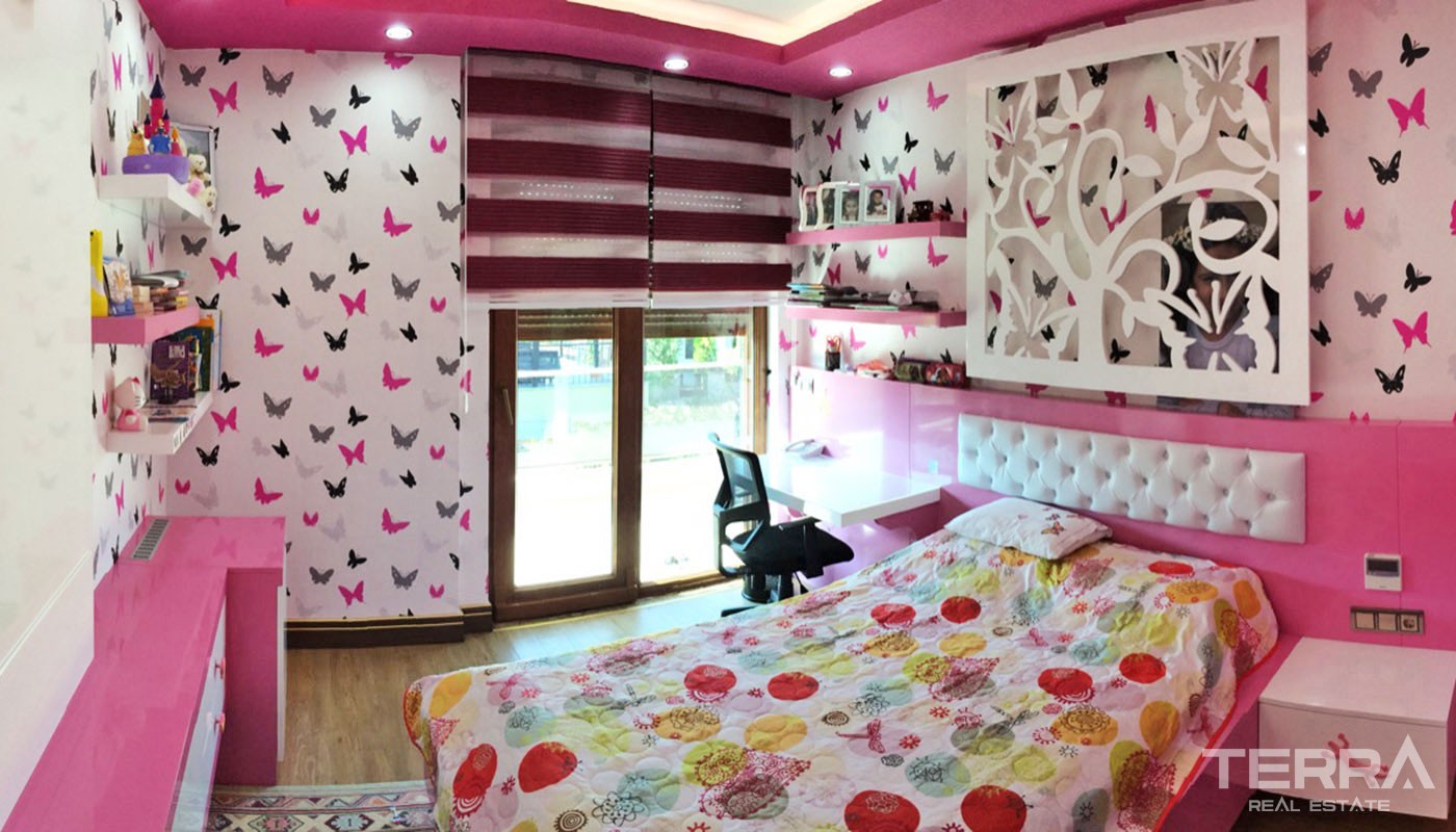 Outstanding Villa in Antalya Döşemealtı Suitable for Investment - 31068