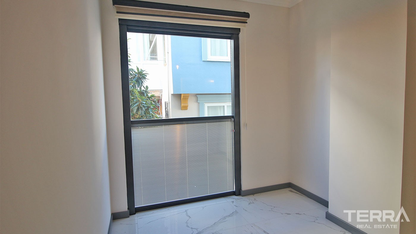 Central Alanya Flats for Sale with Walking Distance to Cleopatra Beach - 31088