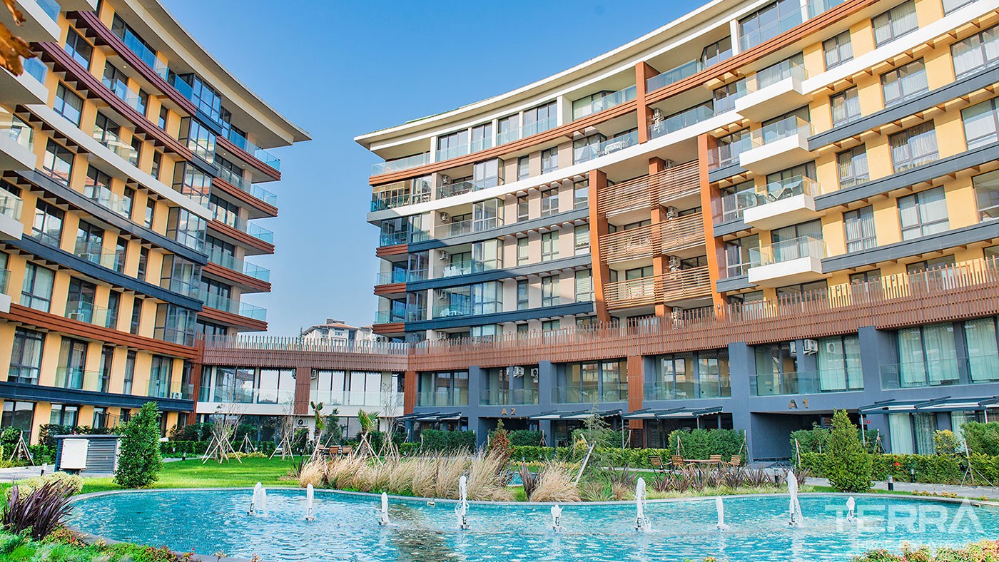 Marmara Sea View Apartments for Sale in Istanbul Büyükçekmece - 45140