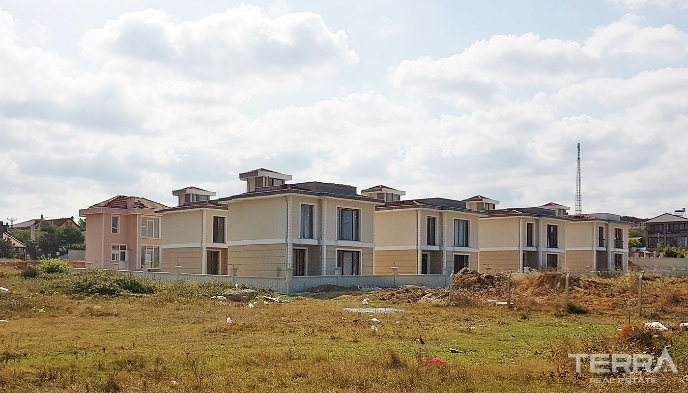 Panoramic Sea View Villas in Istanbul Çatalca 100 m from the Beach - 31416