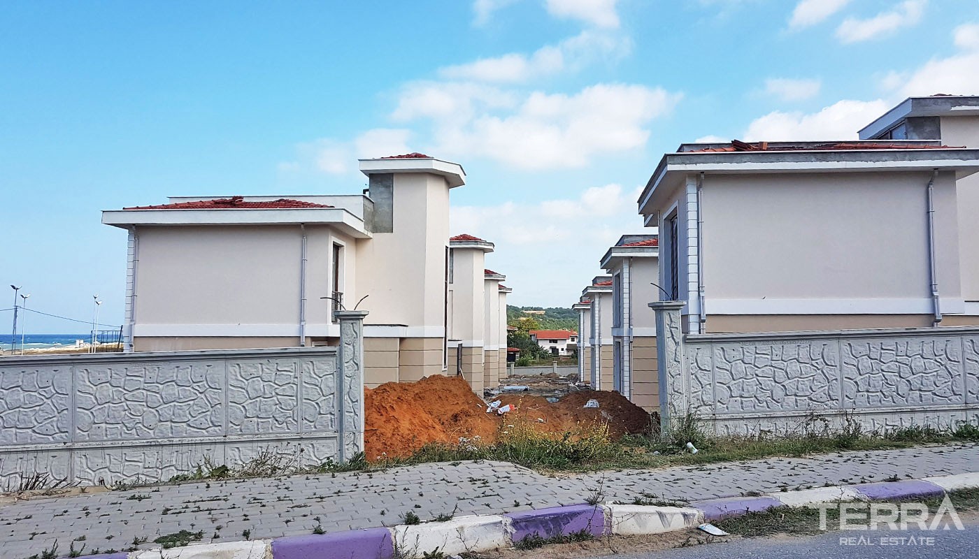 Panoramic Sea View Villas in Istanbul Çatalca 100 m from the Beach - 31419