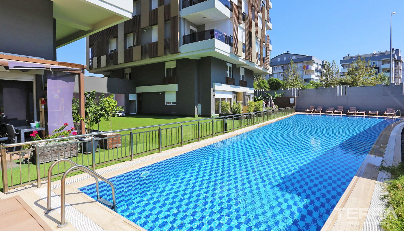 Spacious Antalya Apartments for Sale near Konyaaltı Beach - 31501