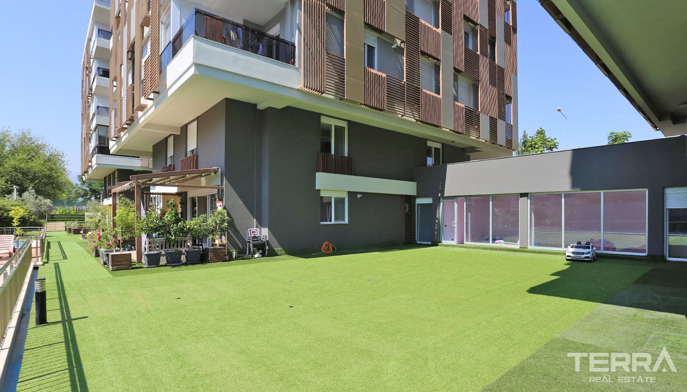 Spacious Antalya Apartments for Sale near Konyaaltı Beach - 31503
