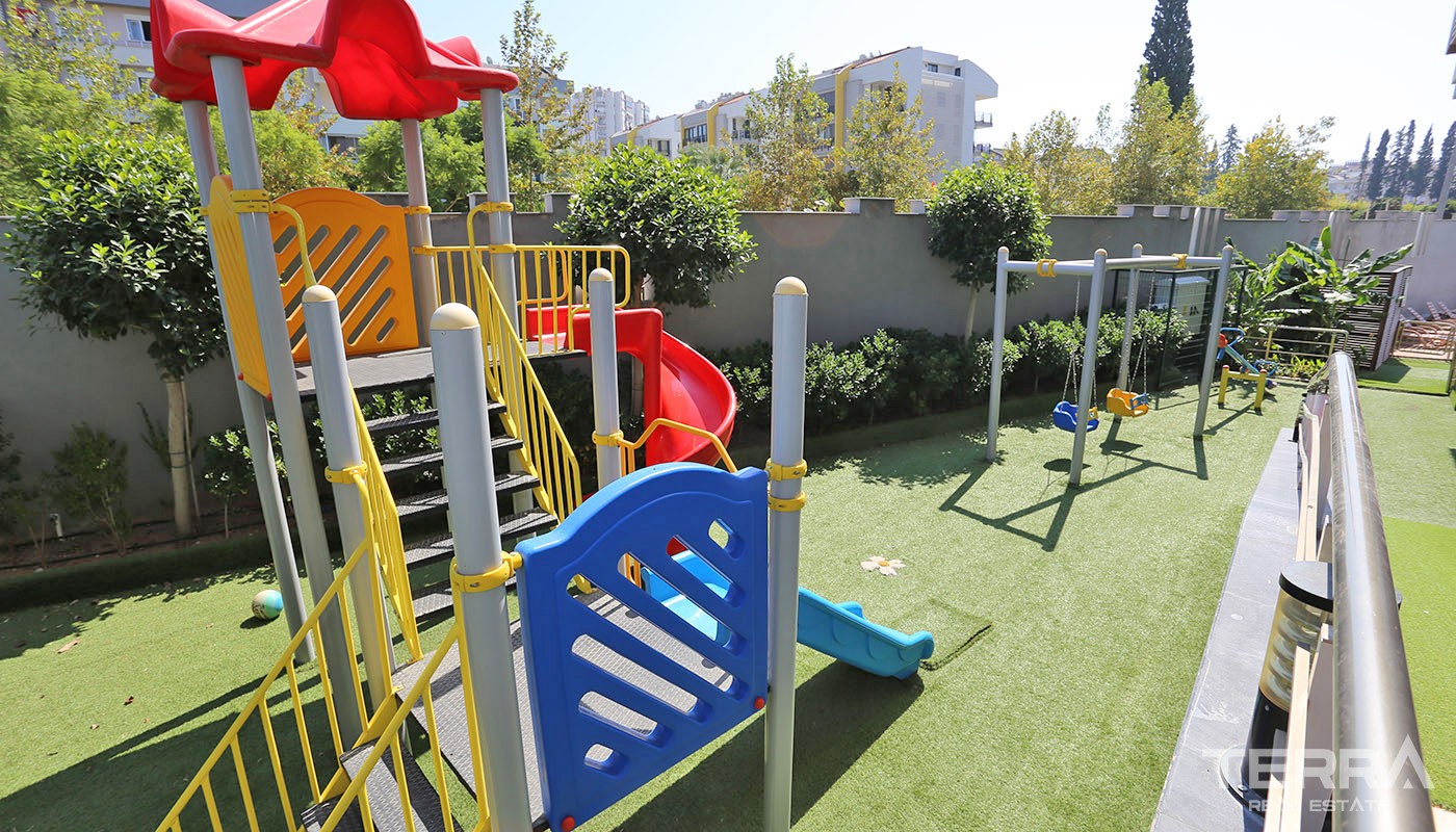 Spacious Antalya Apartments for Sale near Konyaaltı Beach - 31504