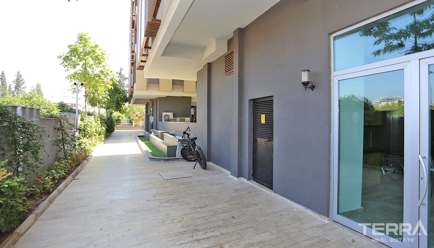 Spacious Antalya Apartments for Sale near Konyaaltı Beach - 31511