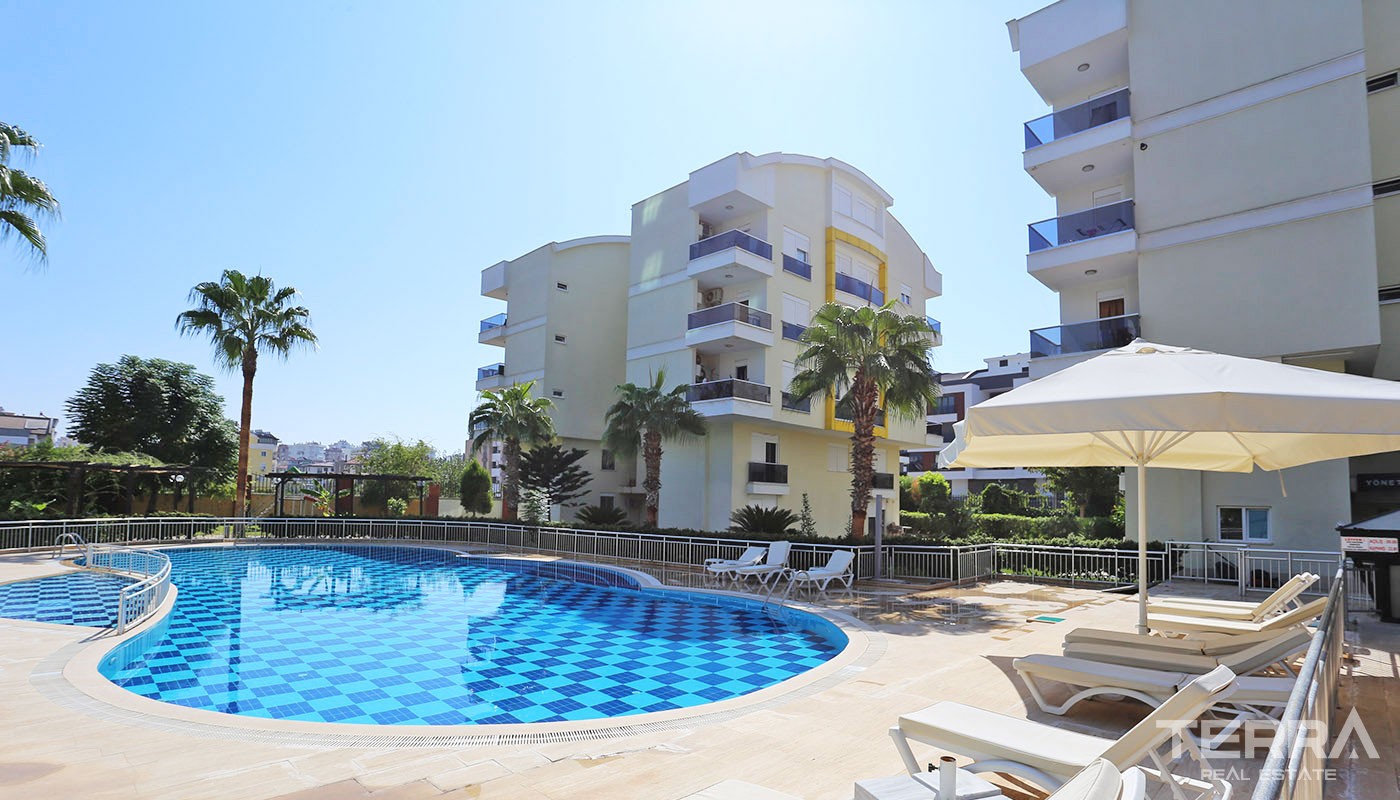 Mountain View Penthouse Apartment for Sale in Antalya Konyaaltı - 31540