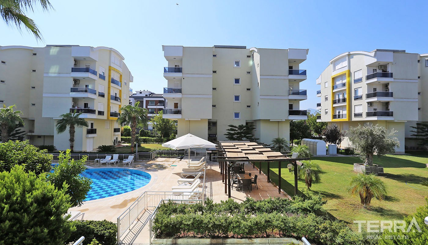 Mountain View Penthouse Apartment for Sale in Antalya Konyaaltı - 31541