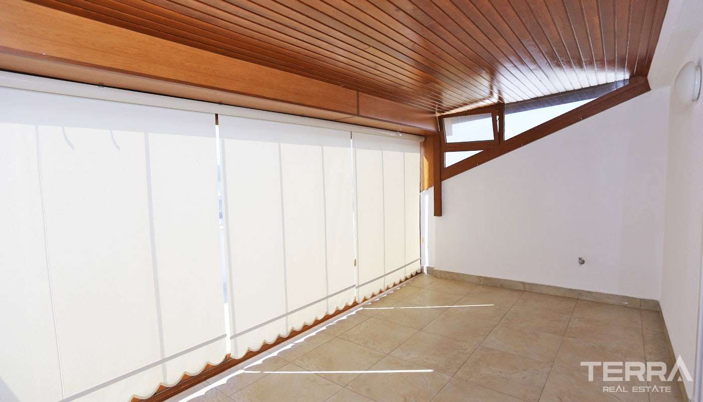 Mountain View Penthouse Apartment for Sale in Antalya Konyaaltı - 31570