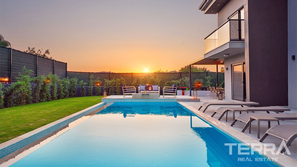 Luxury Detached Villa in Fethiye Ovacık with Private Garden and Pool - 31669