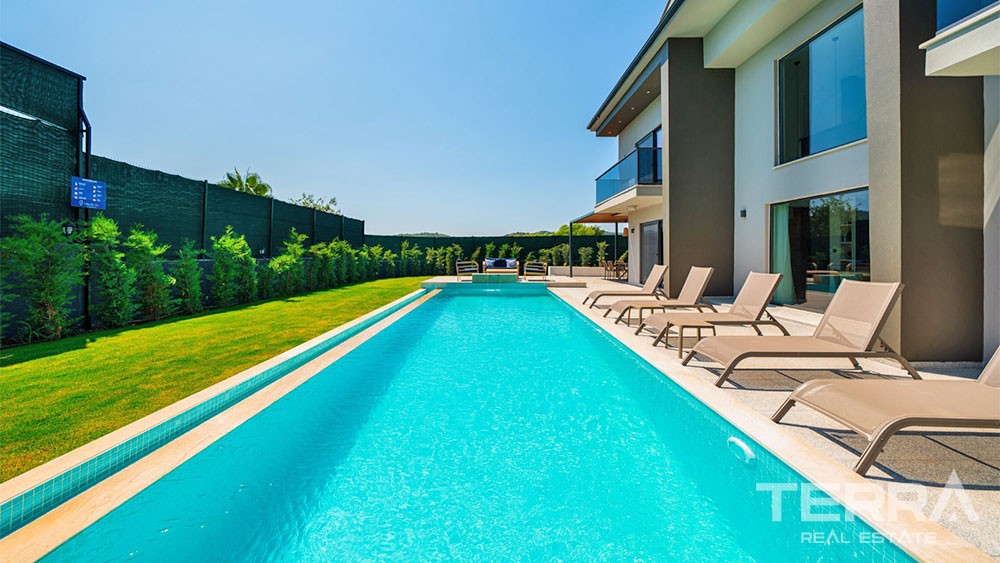 Luxury Detached Villa in Fethiye Ovacık with Private Garden and Pool - 31672
