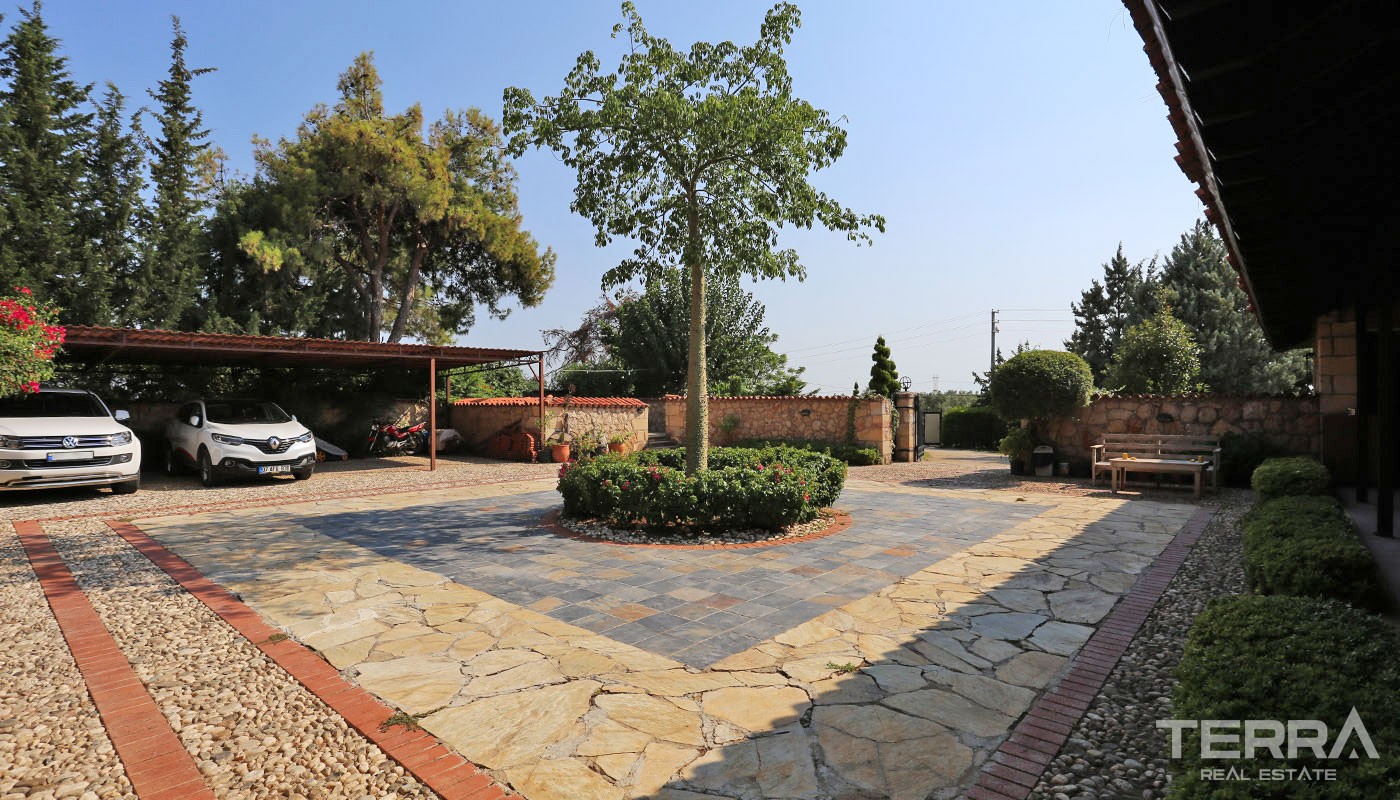 Exclusive Stone House for Sale in Antalya Aksu with Large Farming Plot - 31727