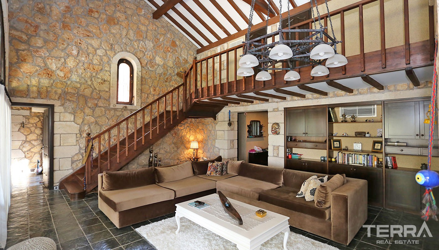 Exclusive Stone House for Sale in Antalya Aksu with Large Farming Plot - 31734