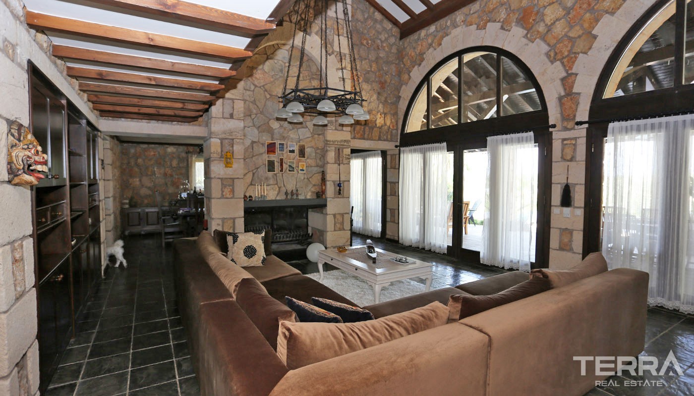 Exclusive Stone House for Sale in Antalya Aksu with Large Farming Plot - 31736