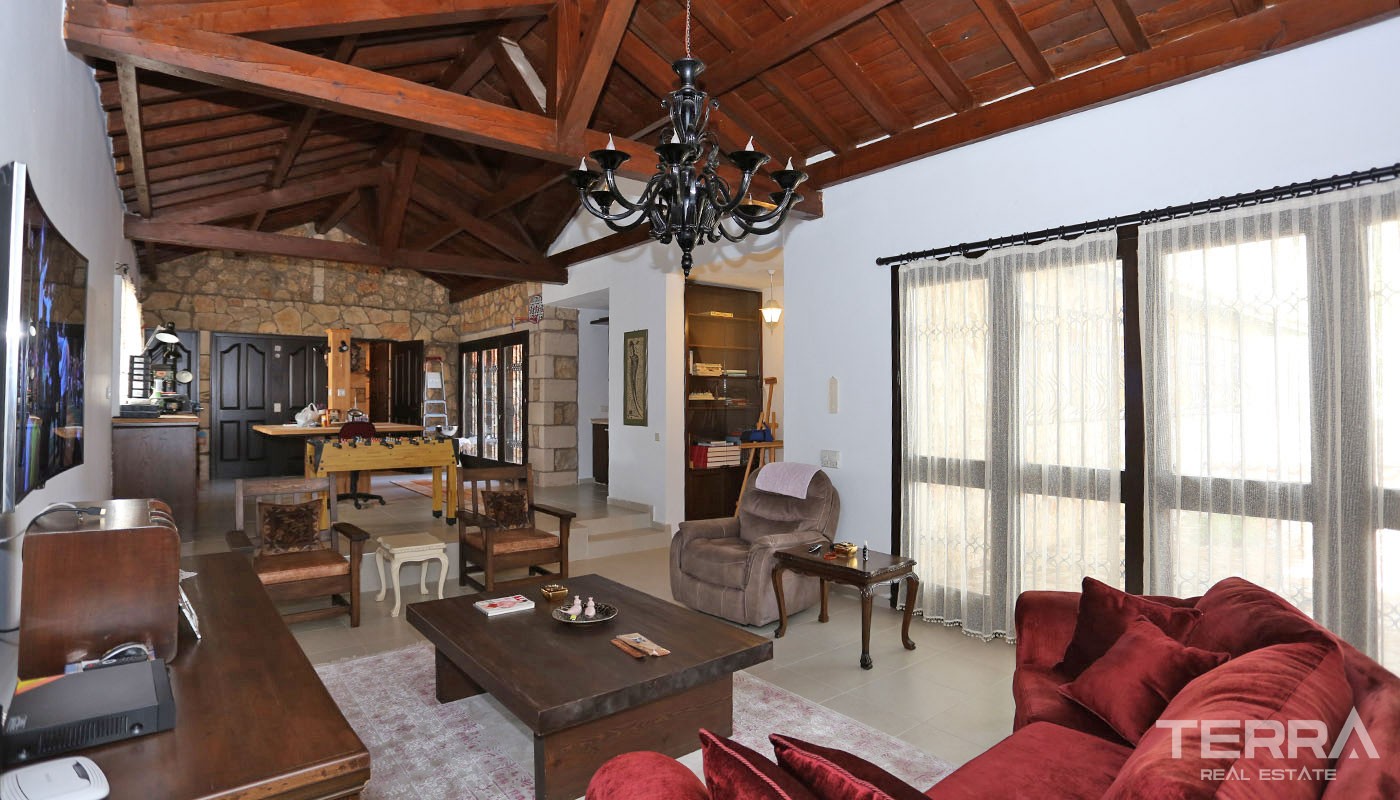 Exclusive Stone House for Sale in Antalya Aksu with Large Farming Plot - 31741