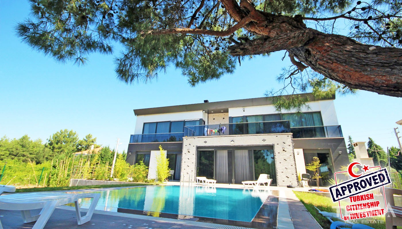 Fully Furnished Antalya Villa for Sale Located in Döşemealtı