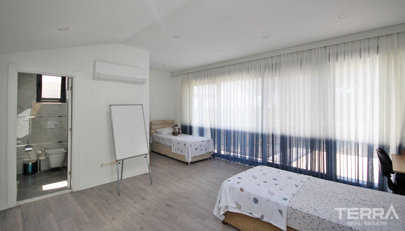 Fully Furnished Antalya Villa for Sale Located in Döşemealtı - 31773